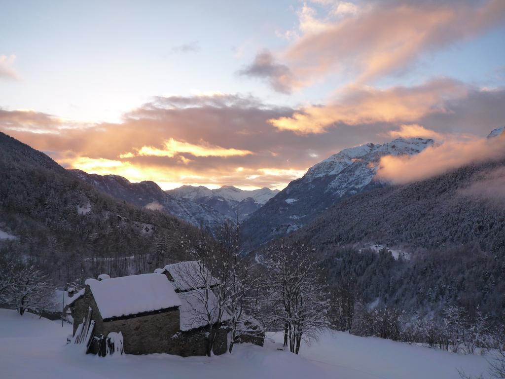 B&B Alpe Veglia Varzo Buitenkant foto